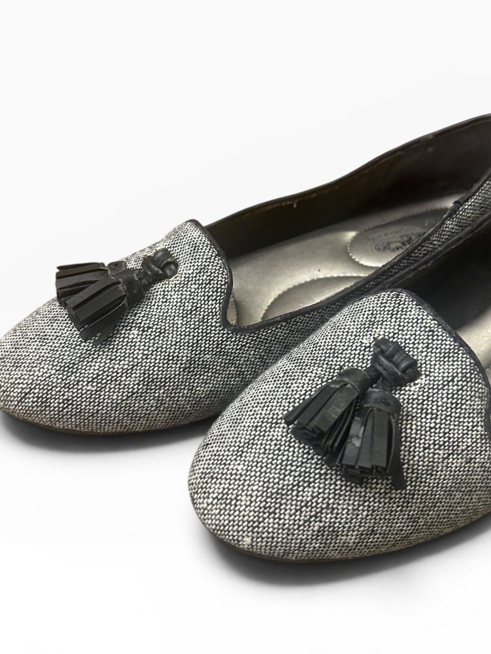 Coach and Four Black and Gray Tweed Tassel Loafers Size 7 - Picture 3 of 9
